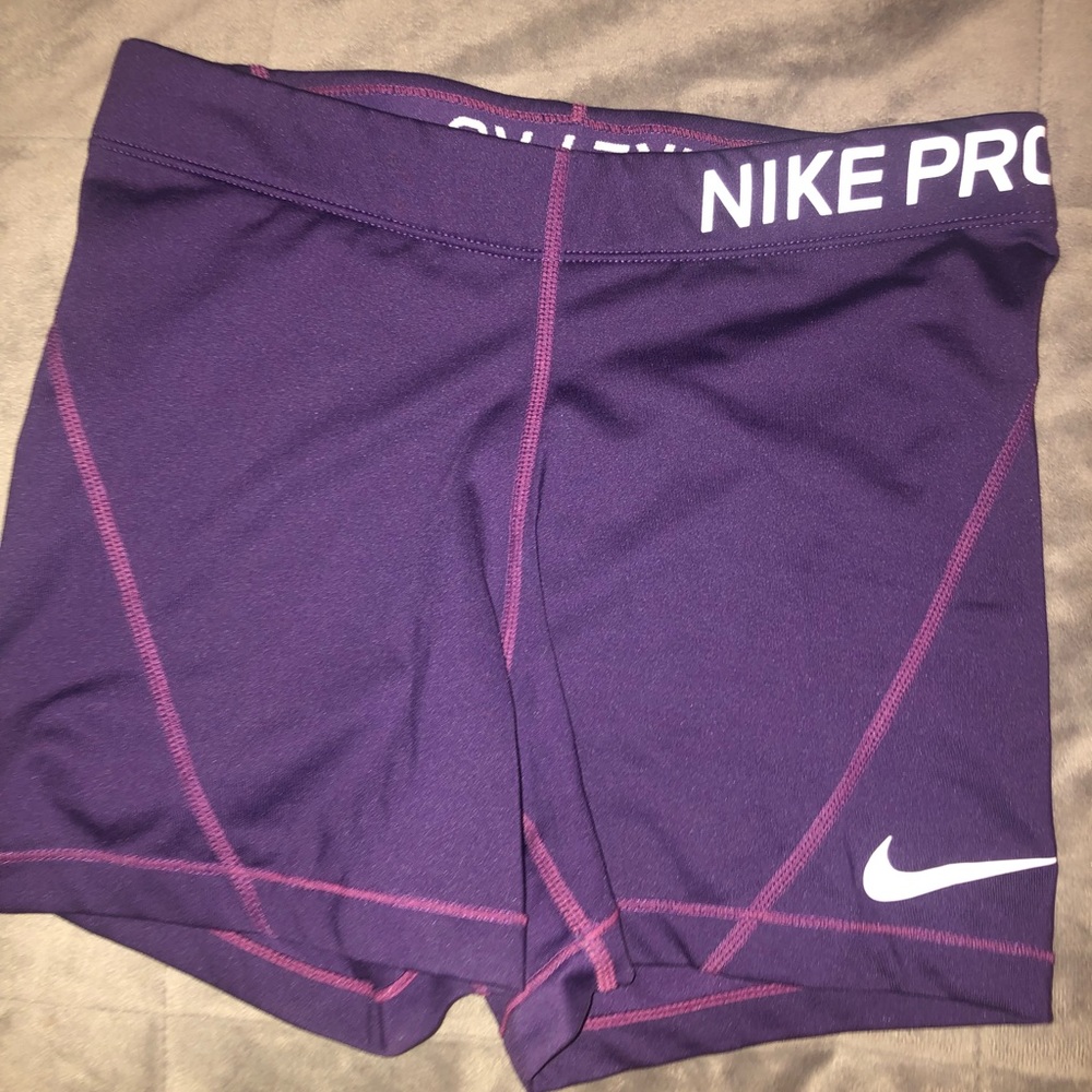 Nike women’s spandex